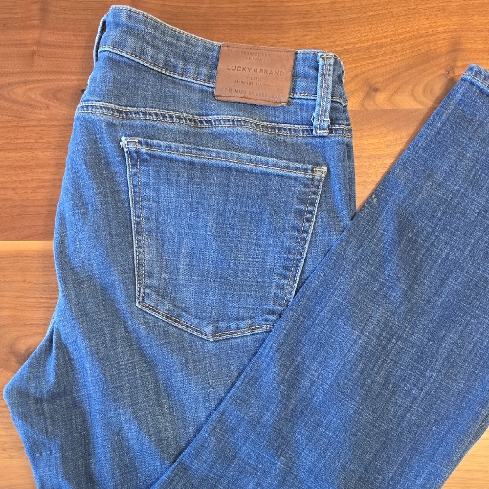 Lucky Brand Classic Blue Jeans